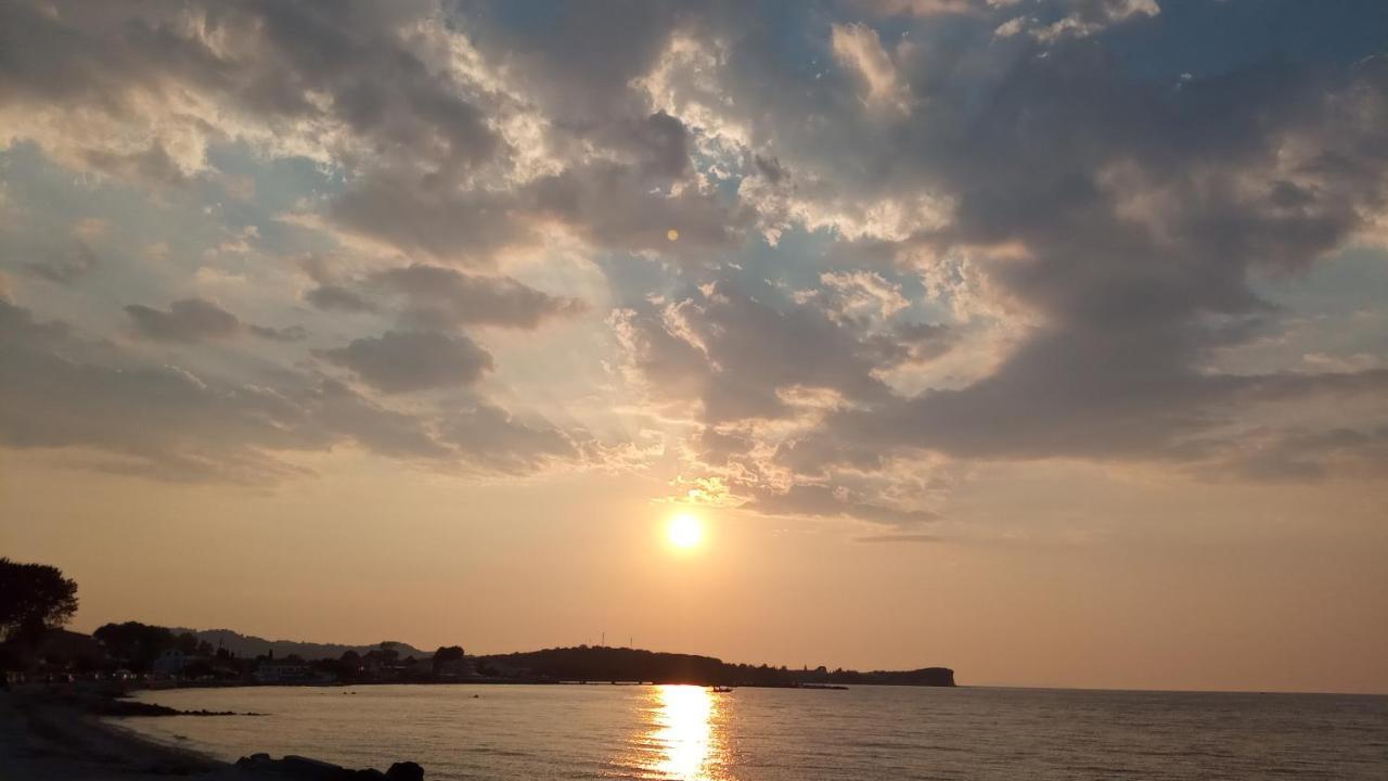 Nikos Seaside Apartments Litheres Εξωτερικό φωτογραφία